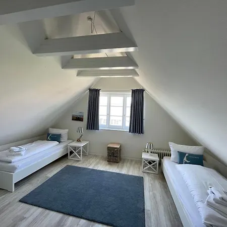 Prázdninový dům Haus-reichensperger-direkt-am-strand *