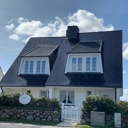 Haus-reichensperger-direkt-am-strand *