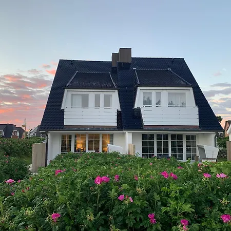 Haus-reichensperger-direkt-am-strand *